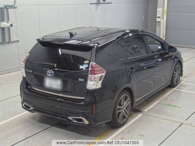 toyota prius-α 2015 -TOYOTA--Prius α ZVW41W-0031703---TOYOTA--Prius α ZVW41W-0031703- image 2