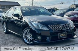 toyota crown 2011 CFJ1749718