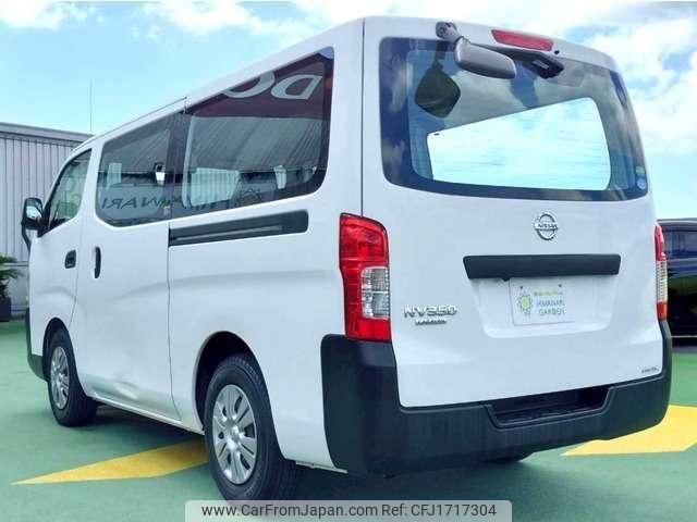 nissan nv350-caravan-van 2018 CFJ1717304 image 2