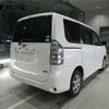 toyota voxy 2012 CFJ1637237 image 2