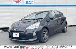 toyota aqua 2012 CFJ1569026