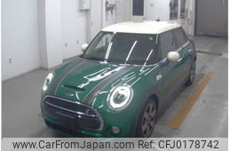 mini mini-others 2019 quick_quick_DBA-XU20M_WMWXU92080TX53131