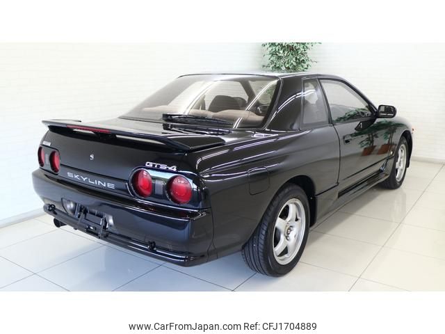nissan skyline 1990 CFJ1704889 image 2