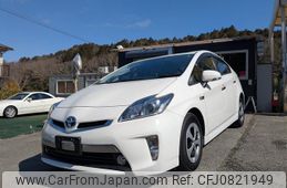 toyota prius-phv 2013 quick_quick_DLA-ZVW35_ZVW35-3048404