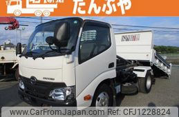 hino dutro 2017 GOO_NET_EXCHANGE_0707574A30250531W002