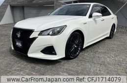 toyota crown 2018 CFJ1714079