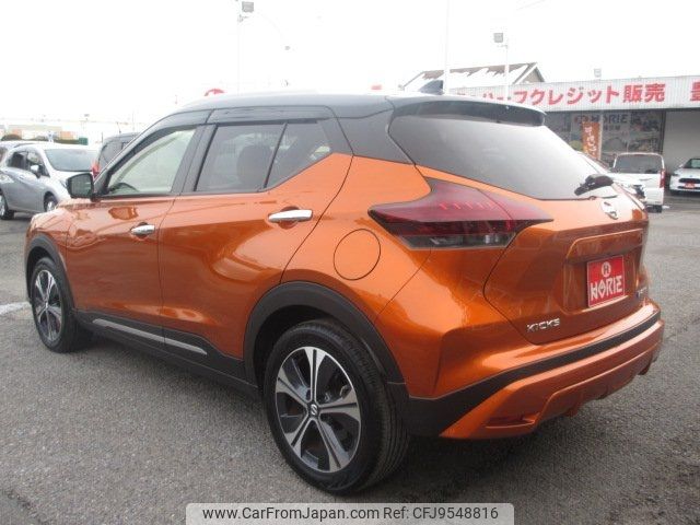 nissan kix 2021 CFJ9548816 image 2