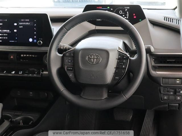 toyota prius 2023 CFJ1751658 image 2