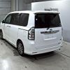 toyota voxy 2013 CFJ1571566 image 2