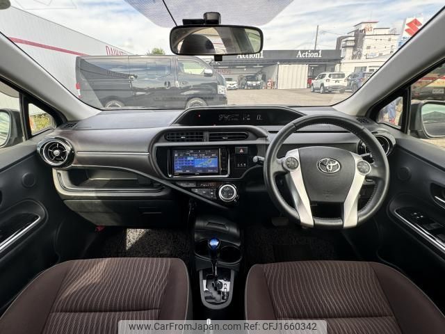 toyota aqua 2015 CFJ1660342 image 2