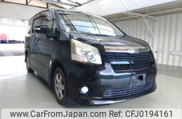 toyota noah 2007 ENHANCEAUTO_1_ea287795