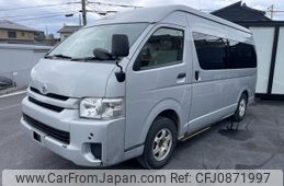 toyota hiace-commuter 2014 GOO_JP_700070896330250310002