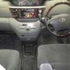 toyota noah 2005 TE643 image 2