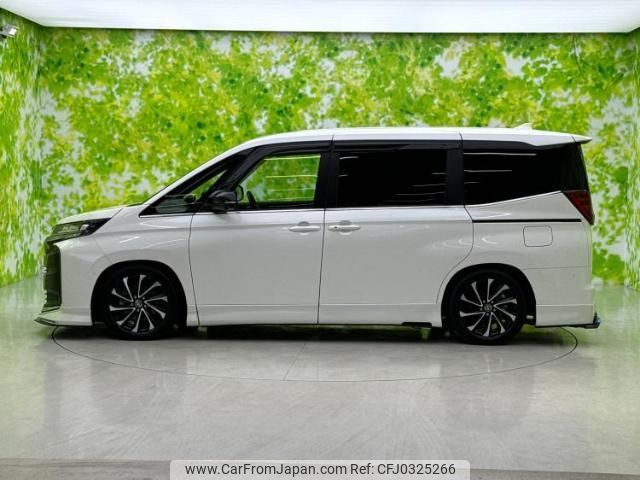 toyota noah 2023 quick_quick_6AA-ZWR90W_ZWR90-0110811 image 2