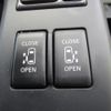 nissan serena 2010 CFJ1691425 image 9