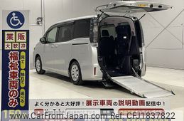 toyota voxy 2014 CFJ1837822