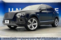 bentley bentayga 2017 quick_quick_BADDB_SJAAF14V8JC020352