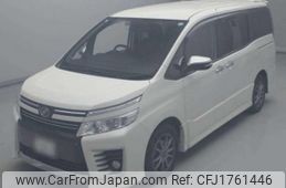 toyota voxy 2015 CFJ1761446