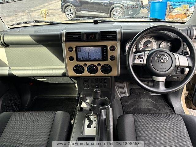 toyota fj-cruiser 2015 CFJ1895668 image 2