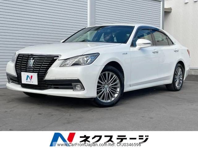 toyota crown 2015 -TOYOTA--Crown DAA-AWS211--AWS211-6003425---TOYOTA--Crown DAA-AWS211--AWS211-6003425- image 1