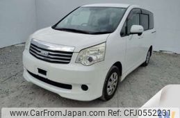 toyota noah 2013 -TOYOTA--Noah DBA-ZRR70G--ZRR70-0570301---TOYOTA--Noah DBA-ZRR70G--ZRR70-0570301-