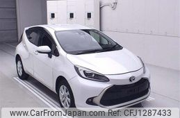 toyota aqua 2022 CFJ1287433