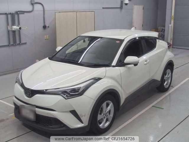 toyota c-hr 2018 CFJ1654726 image 1