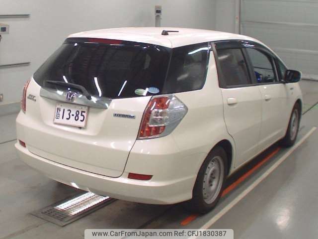 honda fit-shuttle 2014 CFJ1830387 image 2