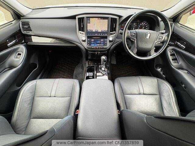 toyota crown 2016 CFJ1357859 image 1