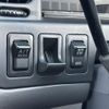 mitsubishi delica-spacegear 1997 CFJ1828632 image 12