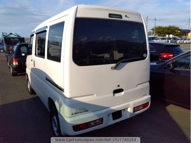 mitsubishi minicab-miev 2011 CFJ1749264 image 2