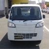 daihatsu hijet-truck 2015 CFJ1823833 image 2