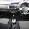 toyota vitz 2013 -TOYOTA--Vitz NSP130--NSP130-2105400---TOYOTA--Vitz NSP130--NSP130-2105400- image 3