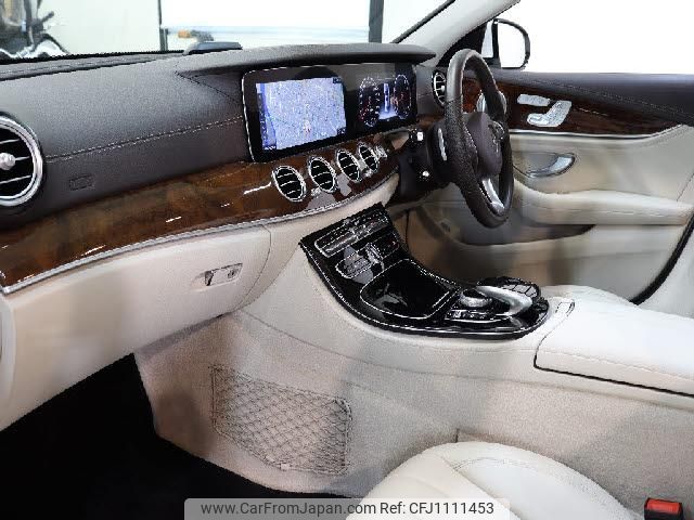 mercedes-benz e-class 2017 quick_quick_RBA-213071_WDD2130712A177257 image 2