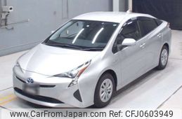 toyota prius 2017 -TOYOTA--Prius DAA-ZVW51--ZVW51-8035084---TOYOTA--Prius DAA-ZVW51--ZVW51-8035084-