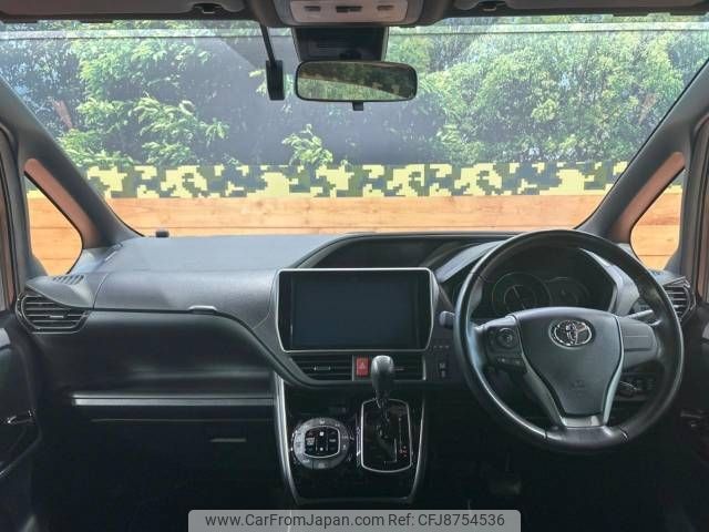 toyota voxy 2018 -TOYOTA--Voxy DBA-ZRR80W--ZRR80-0408532---TOYOTA--Voxy DBA-ZRR80W--ZRR80-0408532- image 2