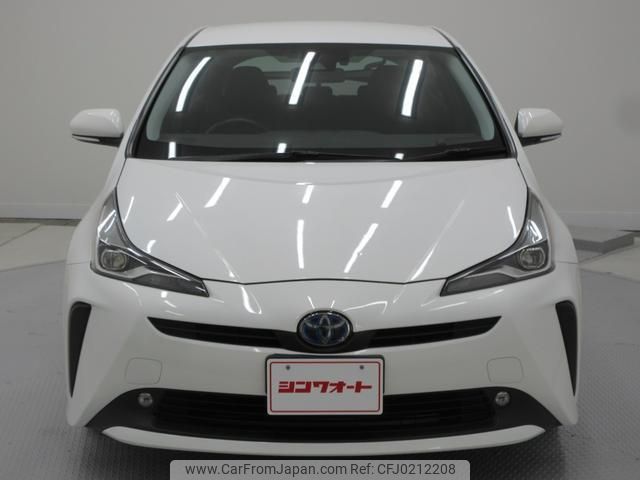 toyota prius 2019 quick_quick_ZVW51_ZVW51-6106659 image 2