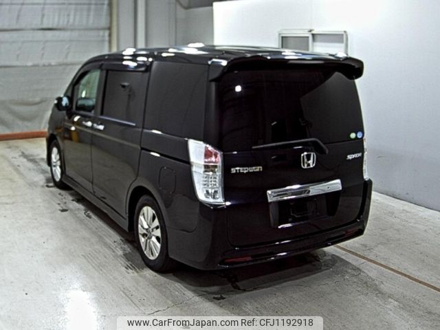 honda stepwagon 2011 -HONDA--Stepwgn RK5-1201201---HONDA--Stepwgn RK5-1201201- image 2