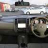 nissan tiida 2012 504749-RAOID10239 image 13