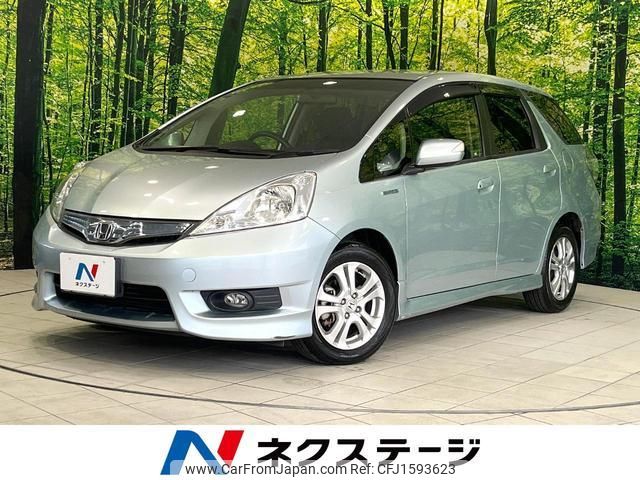 honda fit-shuttle-hybrid 2013 CFJ1593623 image 1
