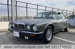 jaguar daimler 1989 CFJ1710920