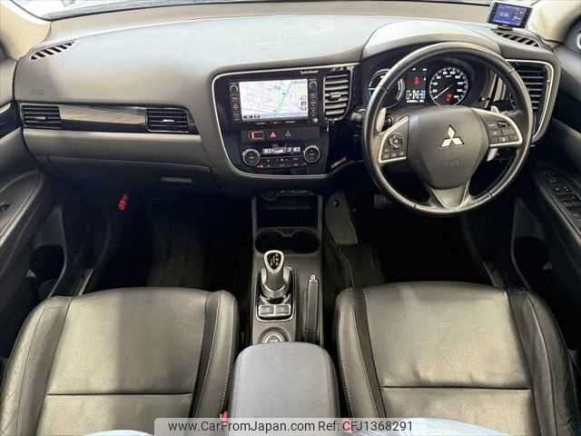 mitsubishi outlander-phev 2013 -MITSUBISHI--Outlander PHEV DLA-GG2W--GG2W-0006832---MITSUBISHI--Outlander PHEV DLA-GG2W--GG2W-0006832- image 2