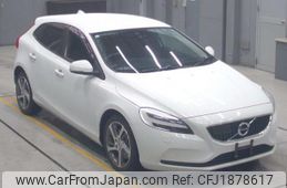 volvo v40 2017 CFJ1878617