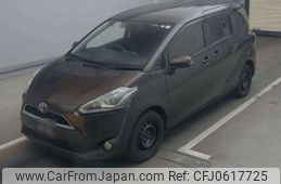 toyota sienta 2015 -TOYOTA--Sienta DBA-NSP170G--NSP170-7017456---TOYOTA--Sienta DBA-NSP170G--NSP170-7017456-