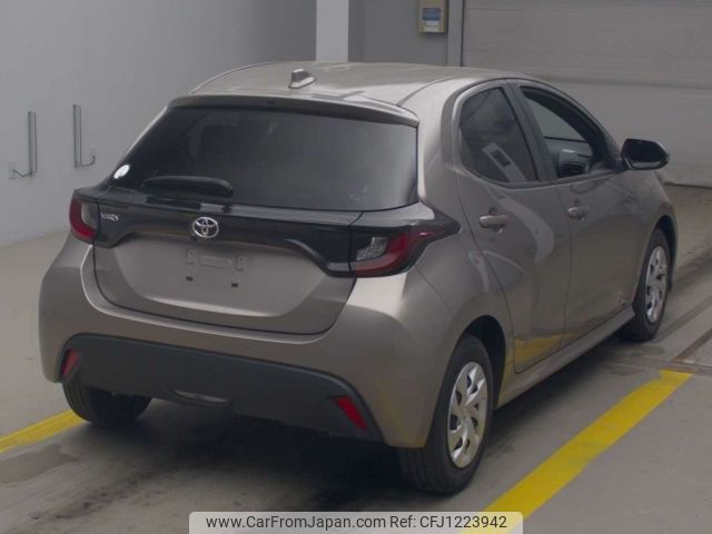 toyota yaris 2022 -TOYOTA--Yaris KSP210-0069393---TOYOTA--Yaris KSP210-0069393- image 2