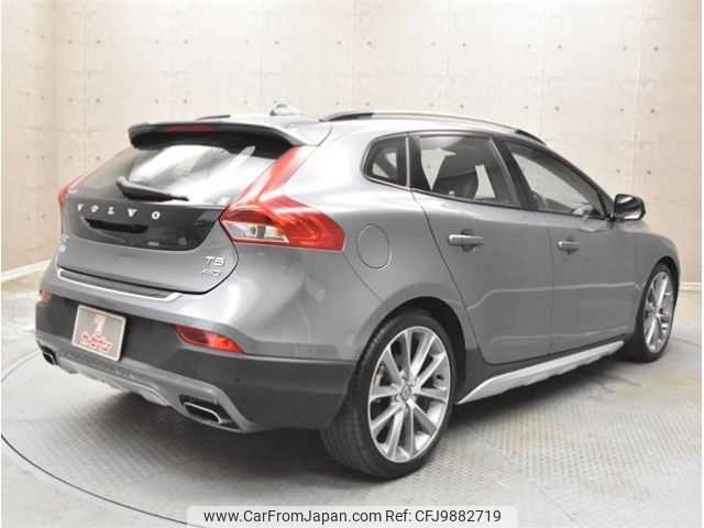 volvo v40 2016 -VOLVO--Volvo V40 CBA-MB420XC--YV1MZ402CG2102156---VOLVO--Volvo V40 CBA-MB420XC--YV1MZ402CG2102156- image 2