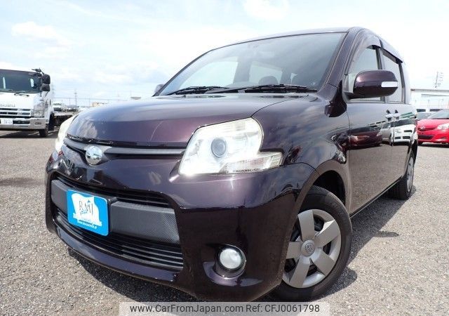 toyota sienta 2012 REALMOTOR_N2024070324F-24 image 1