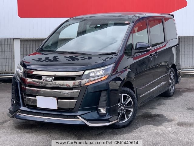 toyota noah 2017 -TOYOTA--Noah DBA-ZRR80W--ZRR80-0348571---TOYOTA--Noah DBA-ZRR80W--ZRR80-0348571- image 1