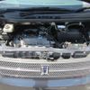 toyota voxy 2004 REALMOTOR_RK2023050010A-10 image 7