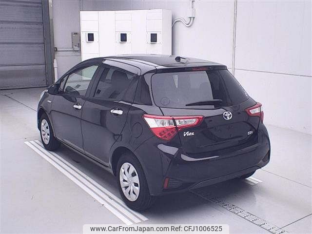 toyota vitz 2018 -TOYOTA--Vitz NHP130-2043513---TOYOTA--Vitz NHP130-2043513- image 2